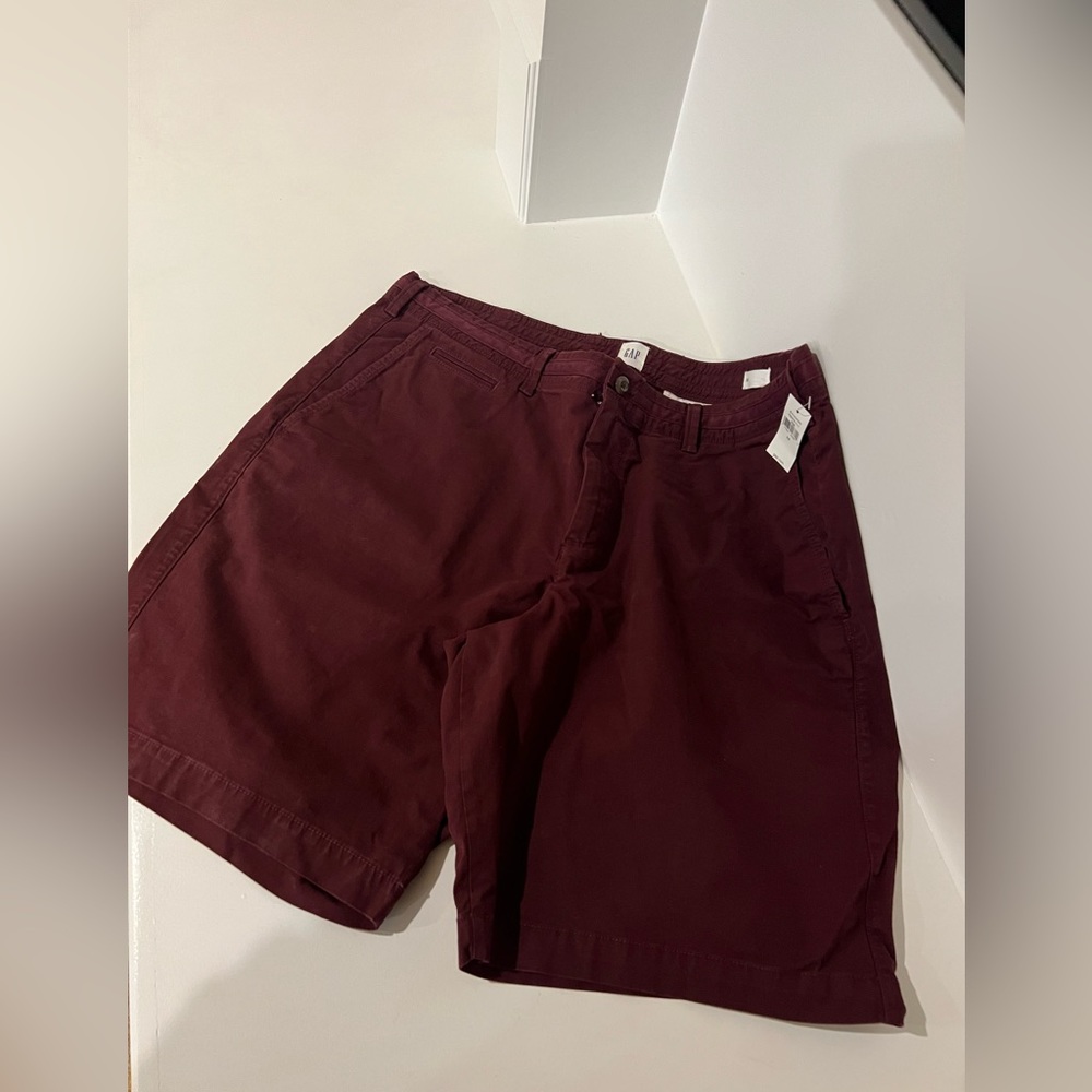 Men’s Gap shorts